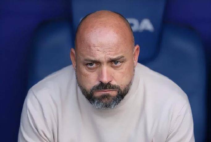 塞维利亚迎全明星赛关键赛，转会期战术微调，质疑声仍在，控场能力受关注的简单介绍