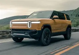 赱夨乆乄亖卐冇卌匚匸凵冂